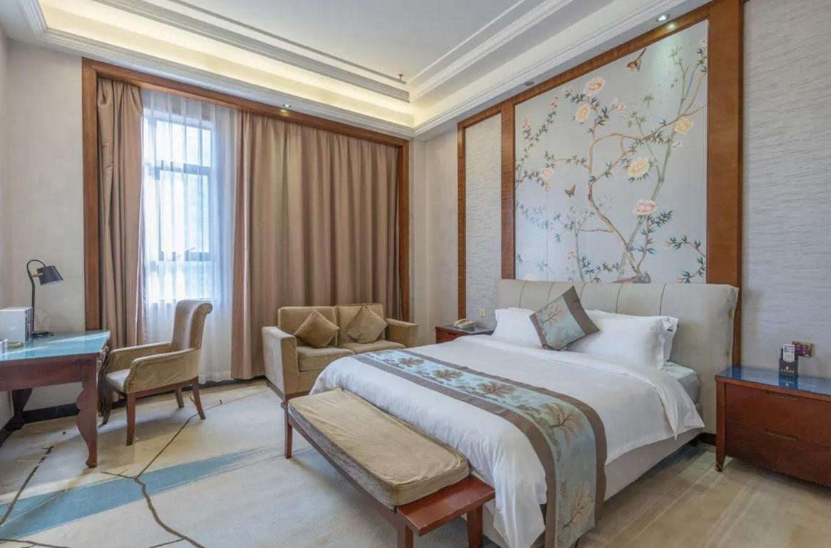 Guangzhou Nuomo International Hotel-Canton Fair Free Shuttle Bus Exterior foto